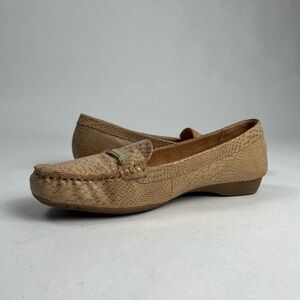 Naturalizer Tan Leather Flats